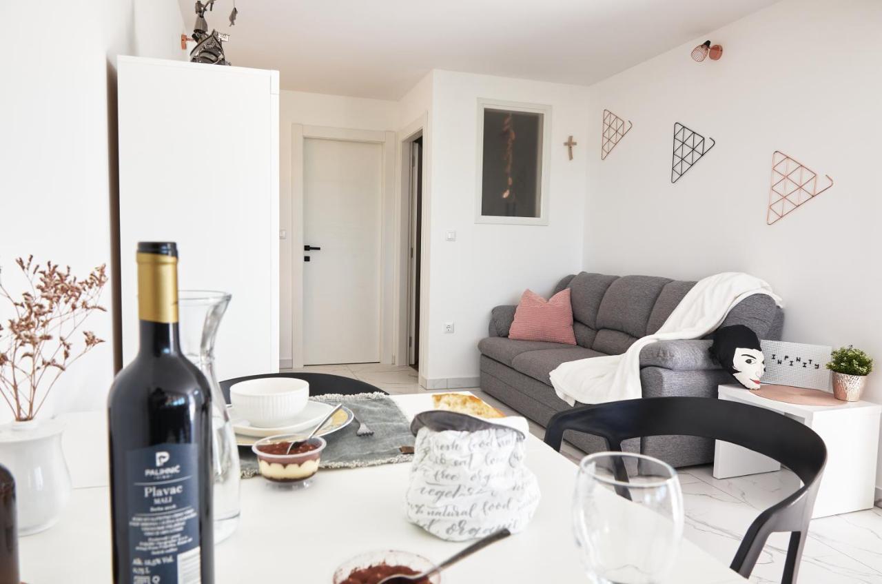 Infinity Apartment Sibenik Bagian luar foto